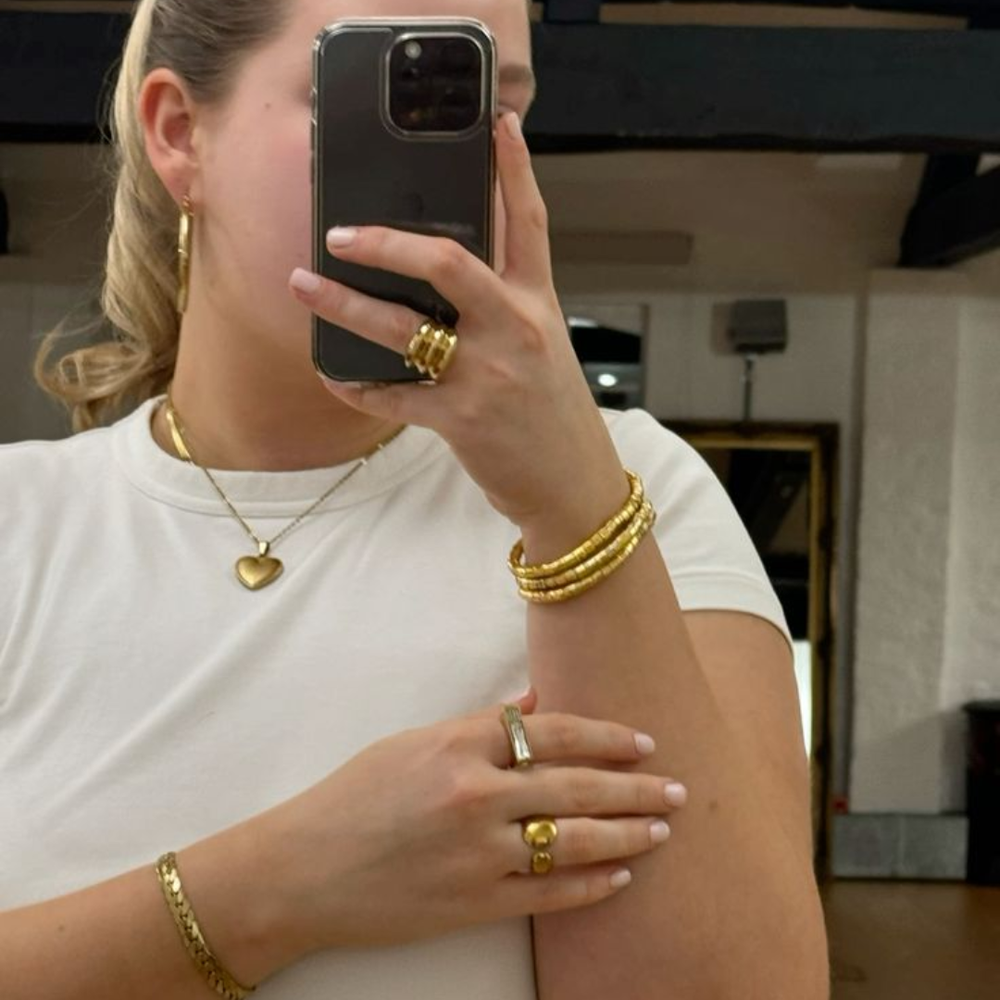 <h2>See why they never take it off!</h2>